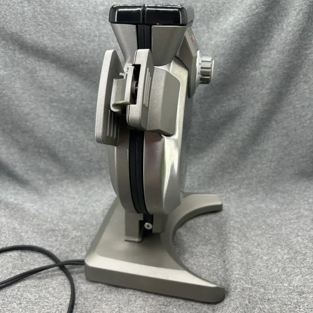 Cuisinart VWM-200PC1 Vertical Belgian Waffle Maker Stainless Steel Tested WORKS
